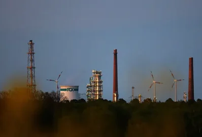 Rosneft Sues Germany Over Schwedt Refinery Trusteeship