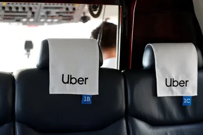 Uber dự báo tăng trưởng đặt chỗ bất chấp khó khăn khu vực