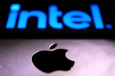 اتفاق أولي بين Apple و Intel لتصنيع الرقائق