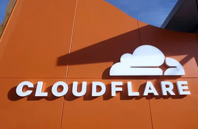 Cloudflare تخفض عمالتها بنسبة 20% للتحول نحو الذكاء الاصطناعي