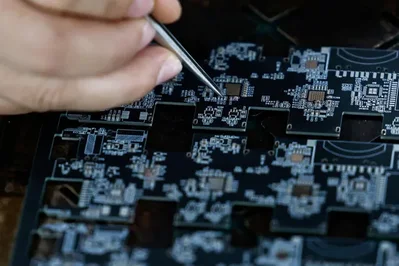 Middle East Conflict Disrupts Global PCB Supply Chain