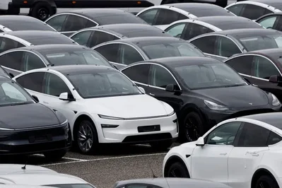 Global EV demand rises for second straight month in April
