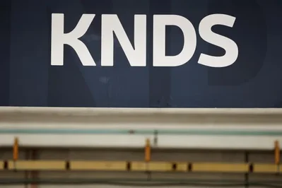 KNDS เล็งซื้อโรงงาน Mercedes-Benz และ Volkswagen ขยายการผลิต
