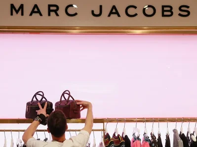 LVMH vende marca Marc Jacobs à WHP Global e ao G-III
