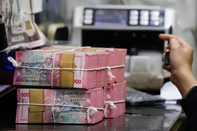 La rupia indonesia cae a mínimos pese a intervenciones