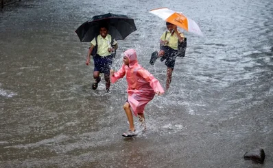 Índia lança futuros sobre chuva em Bombaim a 1 de junho