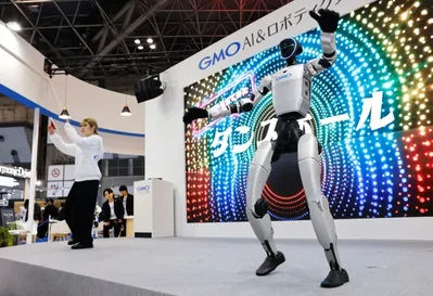 Một phần ba doanh nghiệp Nhật Bản cân nhắc dùng robot AI