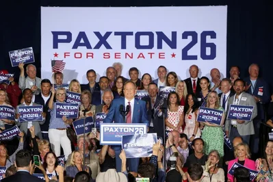 Paxton vence a Cornyn en las primarias de Texas
