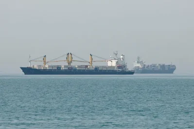 Fed Logan alerta para cortes na energia devido a Ormuz