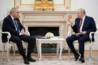 Moscow recalled its envoy to Armenia over the nation's deepening EU ties ahead of a June vote. The move follows warnings of suspension from a Russian-led bloc.