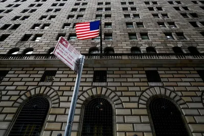 NY Fed Index Shows Persistent Supply Chain Pressure