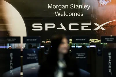 Bancos de Wall Street preparan la salida a bolsa de SpaceX