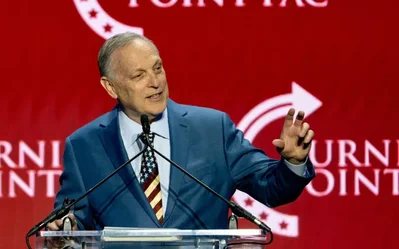 GOP Election Challengers Run for Governor in Key States