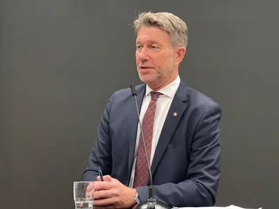 Noruega revisará subsidios para energía eólica flotante
