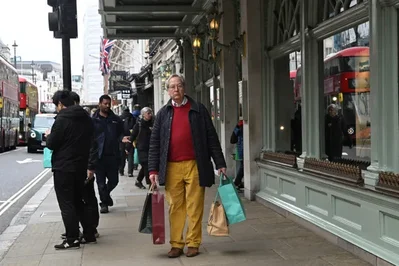 UK Consumer Spending and Retail Sales Rebound in May