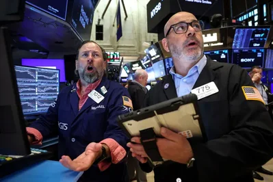 地缘局势降温推动芯片股反弹带动Nasdaq与S&P 500指数走高