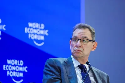 CEO Albert Bourla warned Chancellor Friedrich Merz that government proposals to lower drug prices threaten long-term predictability. The company is now reviewing the timing and scope of its planned investments in Germany following similar pullbacks by Eli Lilly and Boehringer Ingelheim.