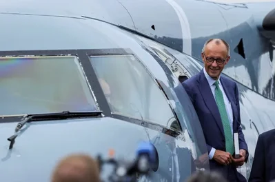 นายกรัฐมนตรี Friedrich Merz ระบุว่าเยอรมนีและฝรั่งเศสจะนำเสนอโครงร่างโครงการข้อมูลการป้องกันทางอากาศชุดใหม่ภายในเดือนกรกฎาคมนี้ โดยแผนงานดังกล่าวจะมุ่งเน้นไปที่การพัฒนาซอฟต์แวร์เป็นหลัก หลังจากที่มีการยกเลิกโครงการเครื่องบินขับไล่ FCAS ไปก่อนหน้านี้