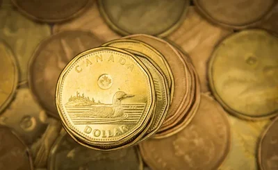 The loonie weakened to 1.3980 per U.S. dollar as the gap between Canadian and U.S. two year yields reached its widest level in one year. A dovish Bank of Canada stance and fluctuating oil prices contributed to the decline despite recent positive domestic employment data.