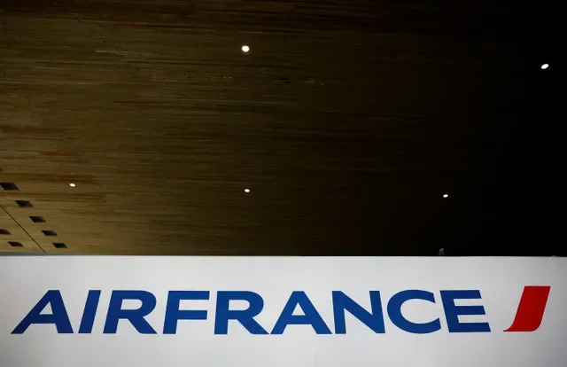 巴黎夏爾·戴高樂機場的 Air France 標誌。REUTERS/Sarah Meyssonnier
