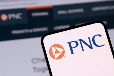 PNC Financial 在完成收購 FirstBank 以及資本市場活動激增 80% 的推動下，季度收入達到破紀錄的 68.8 億美元。受惠於強勁的貸款需求及債券投資組合的策略性重新配置，該行淨利息收入增長 16% 至 41.1 億美元。