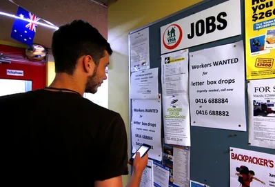 Australian net employment rose by 76,300 in June, significantly exceeding market forecasts and keeping the jobless rate at 4.4 percent. This labor market resilience and rising oil prices have led investors to increase the probability of another interest rate hike by the end of the year.
