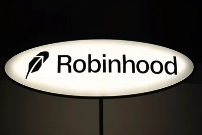 Robinhood推出了第二支风险投资基金，旨在让散户投资者能够投资早期初创企业。该基金已筹集2.255亿美元，并将把Y Combinator加速器计划的参与者作为投资目标。