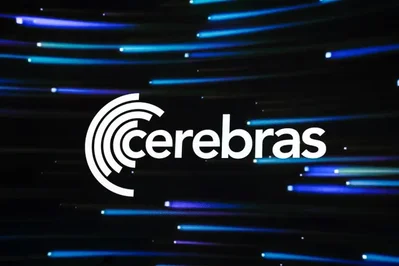 由于AI芯片需求强劲，Cerebras Systems上调了全年营收和毛利率预期。随着公司云服务业务的扩展，第二季度销售额实现增长。