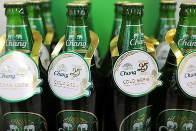 Thai Beverage 公布九个月营业收益实现 7.2% 的增长，达到 482.9 亿泰铢。尽管营收出现小幅下滑，但得益于有效的品牌投资以及原材料成本的下降，推动了此次增长。