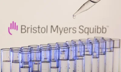 美国FDA批准了Bristol Myers Squibb的口服联合疗法iberdomide，用于治疗罕见的复发性血癌患者。该药物将以Zenbexus的品牌进行销售，28天疗程的价格定为29500美元。