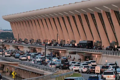 مطار دالاس يوافق على تحديث بـ 19.9 مليار دولار