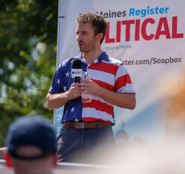 Jacob Heard, hopeful Libertarian candidate for congress speaks during the Des Moines Register Soapbox at the Iowa State Fair Saturday, Aug. 22, 2026.