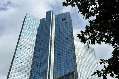 Deutsche Bank Starts 500M Euro Buyback