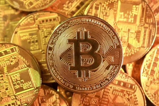 Bitcoin 加密货币的插图,拍摄于 2025 年 9 月 10 日。REUTERS/Dado Ruvic/Illustration