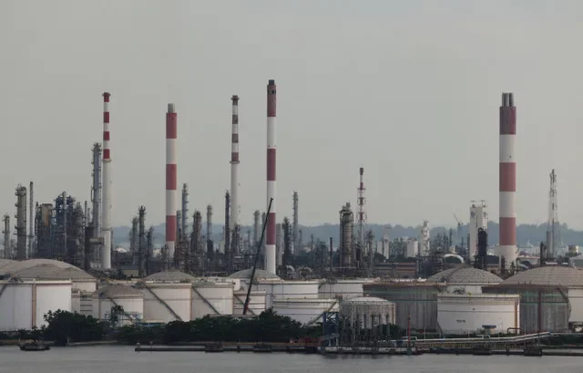 โรงกลั่นน้ำมันบนเกาะจูร่ง ประเทศสิงคโปร์ 24 มีนาคม 2026 REUTERS/Edgar Su