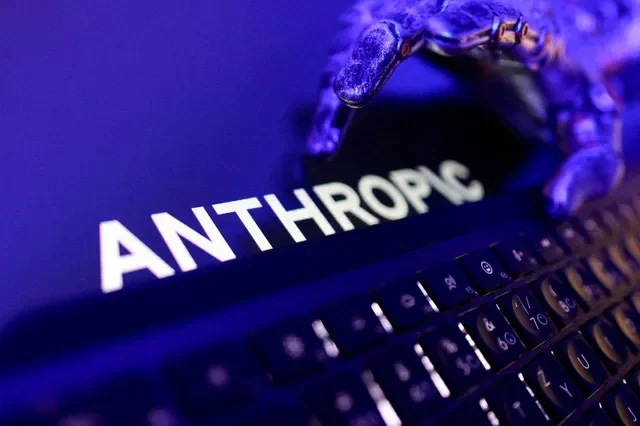 FILE PHOTO: Anthropic logo, a keyboard and a robotic hand in this illustration created on June 5, 2026. REUTERS/Dado Ruvic/Illustration/File Photo