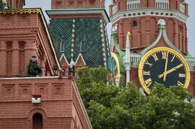 Putin envoy warns Russian economy risks going berserk