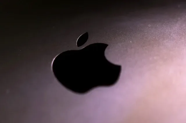แฟ้มภาพ: โลโก้ Apple ในภาพประกอบนี้ถ่ายเมื่อวันที่ 24 กันยายน 2025 รอยเตอร์/ดาโด รูวิช/ภาพประกอบ/แฟ้มภาพ/แฟ้มภาพ