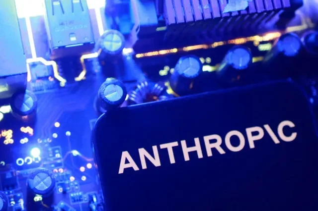 ẢNH TƯ LIỆU: Logo của Anthropic được nhìn thấy trong hình minh họa chụp ngày 11 tháng 6 năm 2026. REUTERS/Dado Ruvic/Minh họa/Ảnh tư liệu