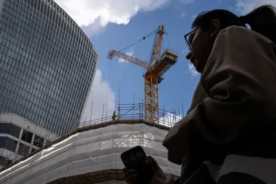 UK Construction Slumps Further in August