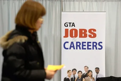 Canadá pierde 41.700 empleos en agosto