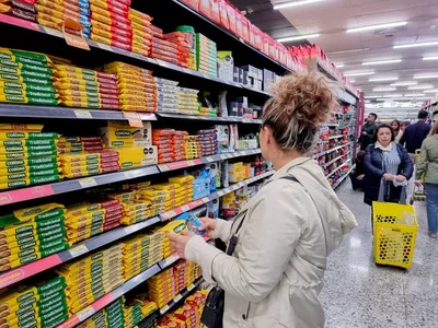 Lạm phát Colombia tăng lên 6,24% trong tháng 8