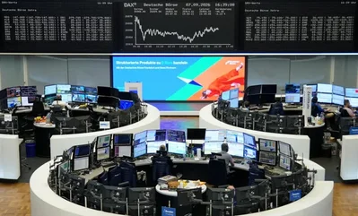Wall Street Dips as Oil and Yen Gain on Middle East