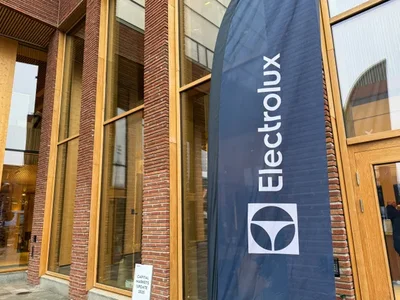 意大利金屬工人工會號召於9月15日在 Electrolux 各廠房進行一日罷工。此舉是由於針對裁員及關閉廠房計劃的談判未見進展。