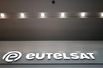 Eutelsat đặt mua 229 vệ tinh