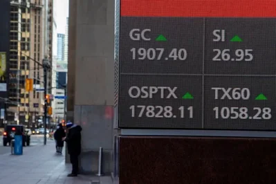 El TSX cae a mínimo de seis semanas por tasas