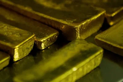 受投資者逢低買盤帶動，周五金價反彈逾1%，儘管強勁的美國通脹數據推高了聯儲局下周加息的預期。現貨黃金觸及每盎司4363.01美元。