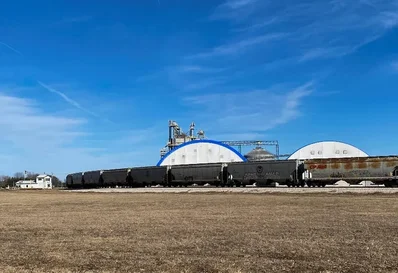 ค่าธรรมเนียมน้ำมันรถไฟสหรัฐฯ พุ่งสถิติใหม่