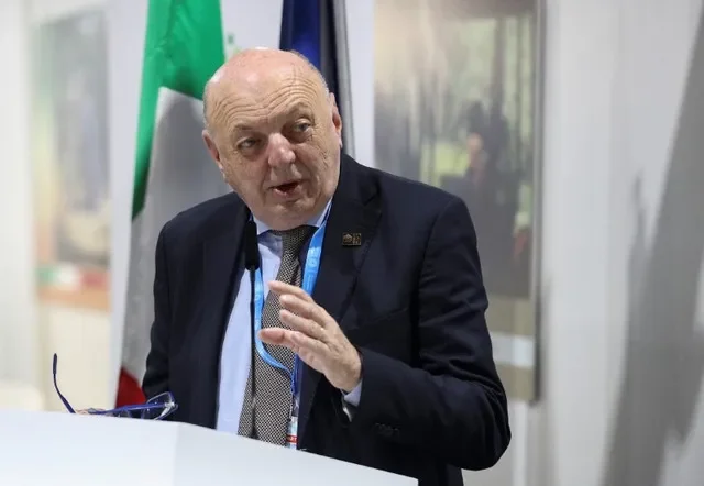 Italy's Minister for the Environment and Energy Security Gilberto Pichetto Fratin delivers a speech during a session of the COP29 United Nations climate change conference, in Baku, Azerbaijan November 20, 2024. REUTERS/Aziz Karimov