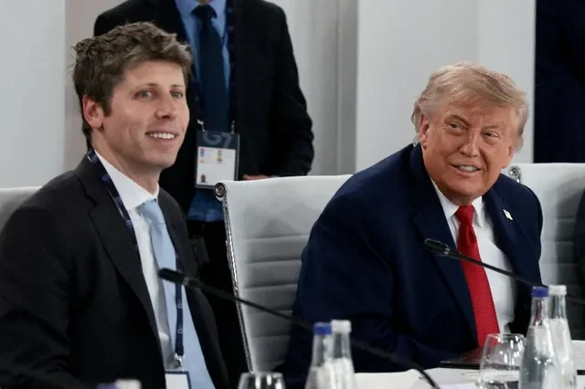 FILE PHOTO: U.S. President Donald Trump and OpenAI CEO Sam Altman attend a working lunch with G7 leaders, G7 outreach partners and global tech CEOs on innovation and AI during the G7 Summit in Evian-les-Bains, France, June 17, 2026.REUTERS/Evelyn Hockstein/ File Photo